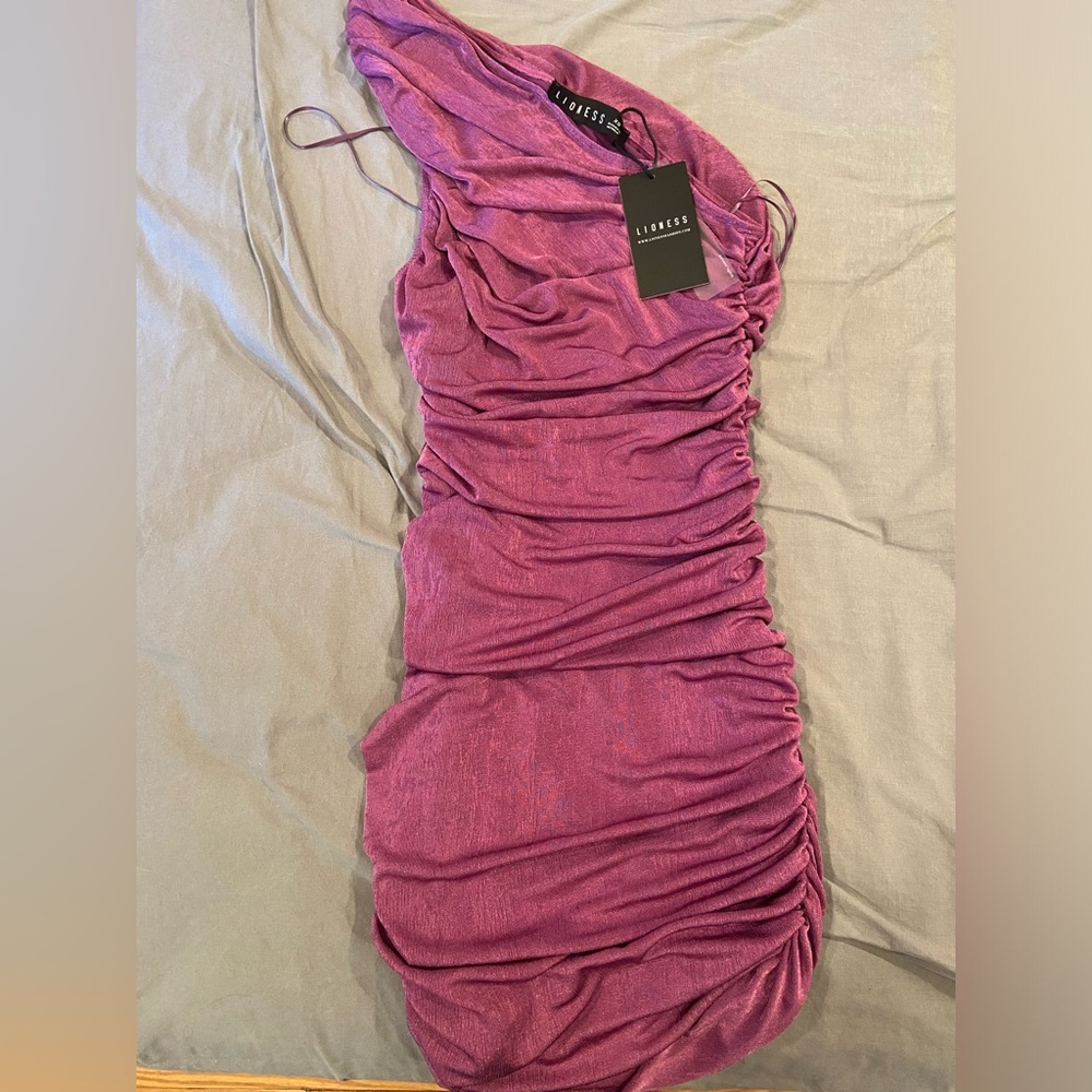 Lioness dress